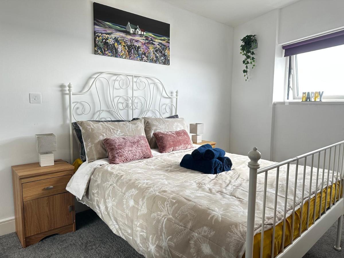 Stunning Ocean & View Apt Swansea